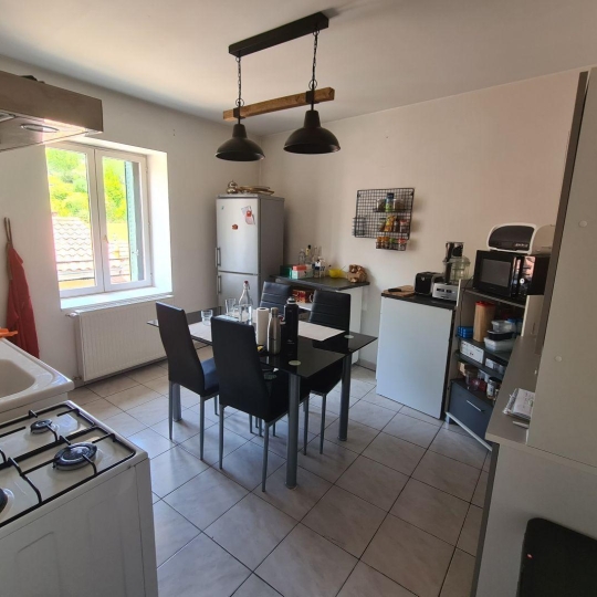  Annonces TARARE : Appartement | SAINT-ROMAIN-DE-POPEY (69490) | 68 m2 | 638 € 