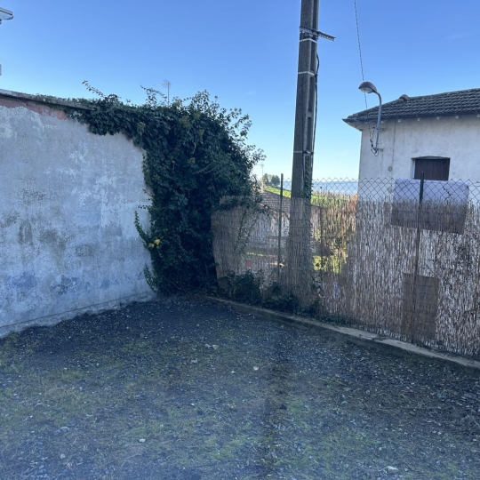  Annonces TARARE : Maison / Villa | PANISSIERES (42360) | 134 m2 | 785 € 