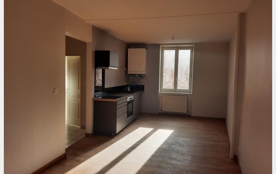 Annonces TARARE : Appartement | SAINT-ROMAIN-DE-POPEY (69490) | 66 m2 | 630 € 