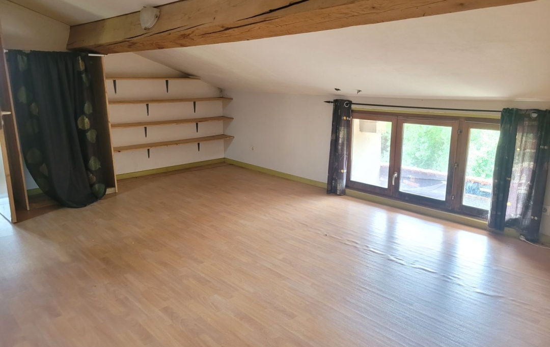 Annonces TARARE : Appartement | SAVIGNY (69210) | 50 m2 | 500 € 